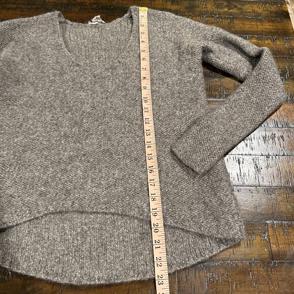 Helmut Alpaca and Wool Blend Sweater sz L - Picture 9 of 9